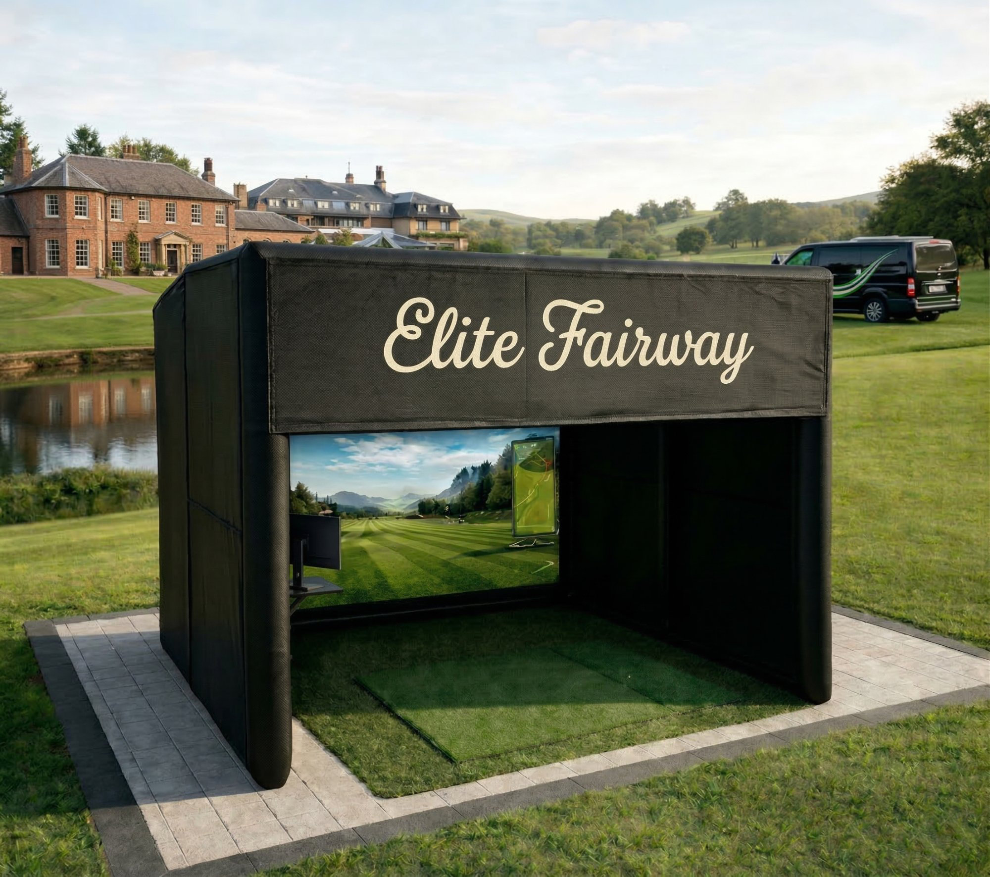 Élite Fairway mobile golf simulator enclosure